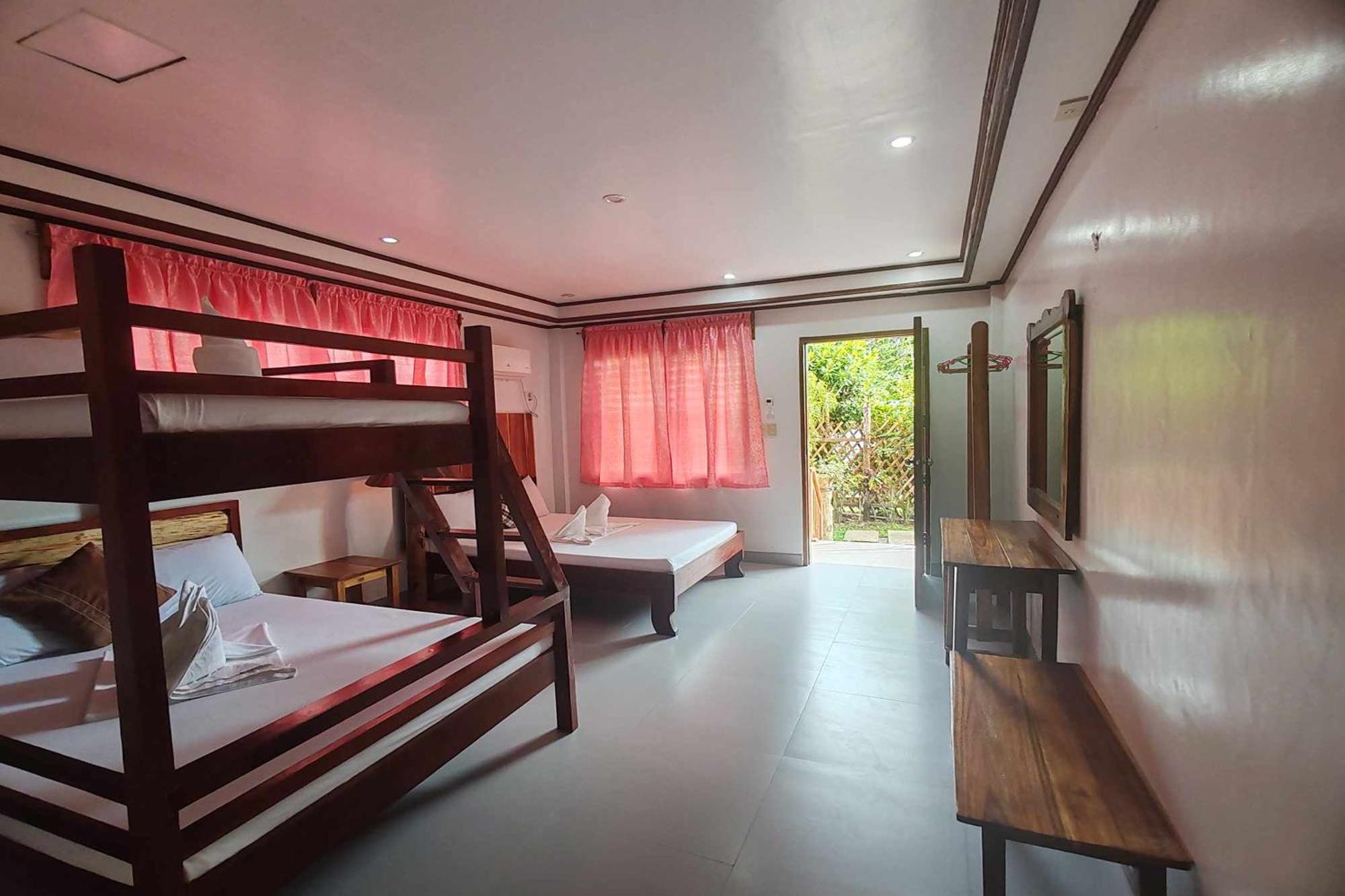 Summer Homes Beach Resort And Cottages Palawan Barton ภายนอก รูปภาพ