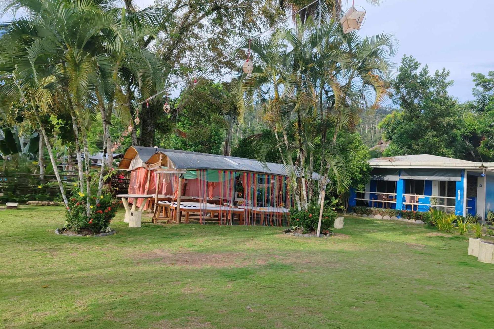 Summer Homes Beach Resort And Cottages Palawan Barton ภายนอก รูปภาพ